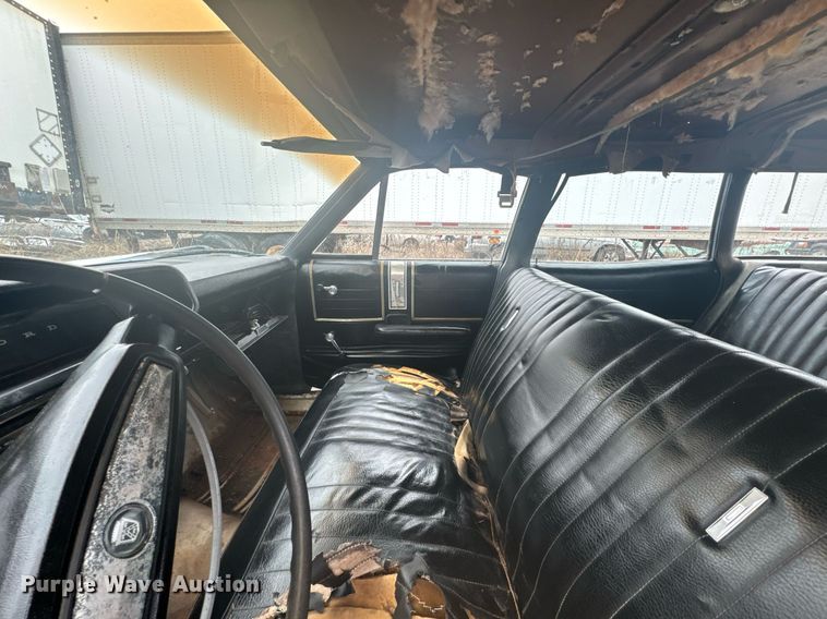 image for item OJ9535 1968 Ford  Country Sedan 