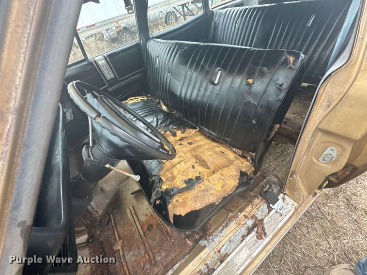 image for item OJ9535 1968 Ford  Country Sedan 