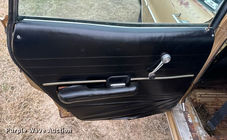 image for item OJ9535 1968 Ford  Country Sedan 