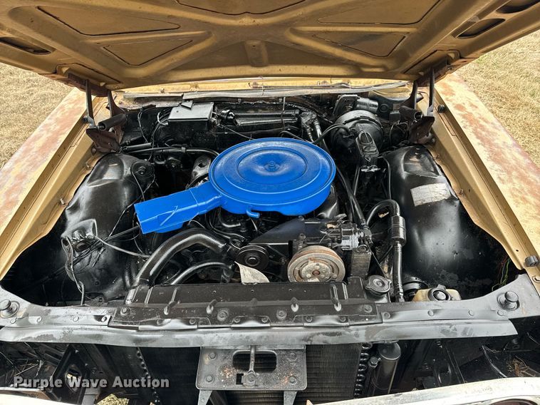 image for item OJ9535 1968 Ford  Country Sedan 