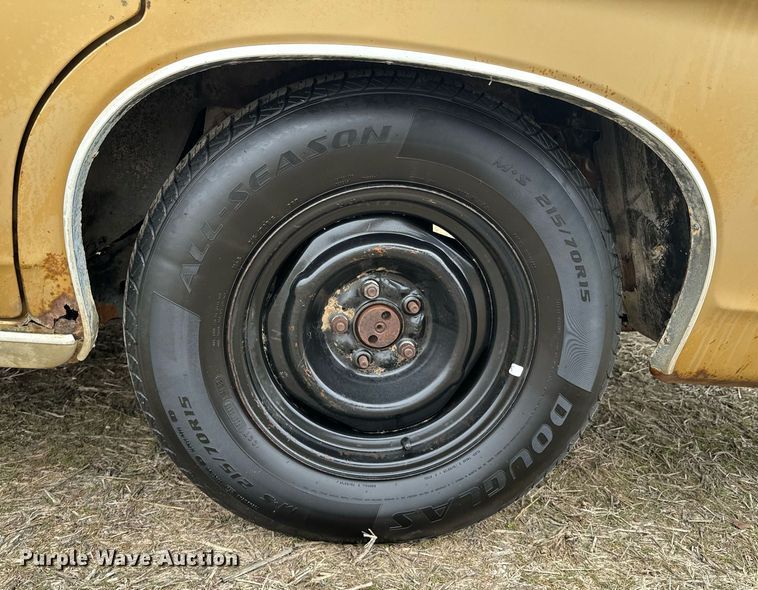 image for item OJ9535 1968 Ford  Country Sedan 