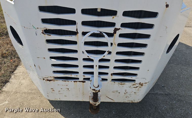 image for item OJ9725 Clark 4403 aircraft tug