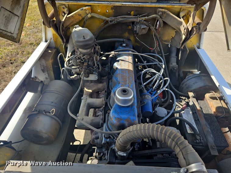 image for item OJ9725 Clark 4403 aircraft tug