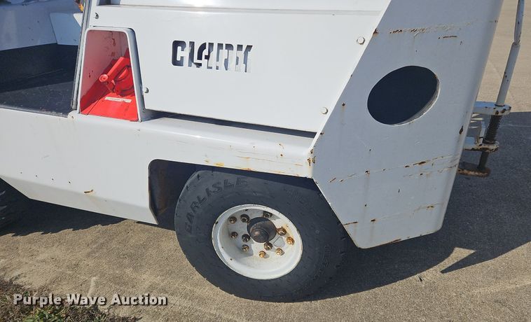 image for item OJ9725 Clark 4403 aircraft tug