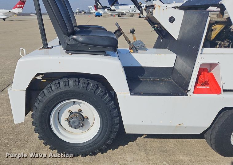 image for item OJ9725 Clark 4403 aircraft tug