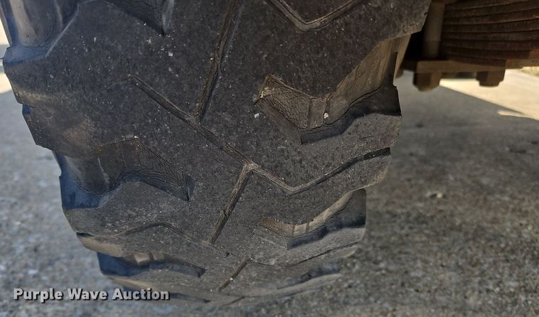 image for item OJ9725 Clark 4403 aircraft tug