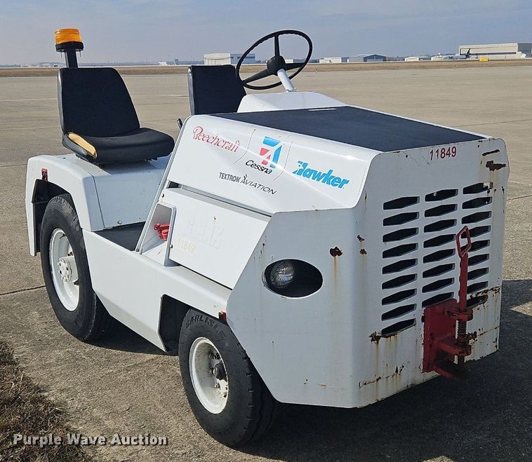 image for item OJ9726 Clark CT30B aircraft tug