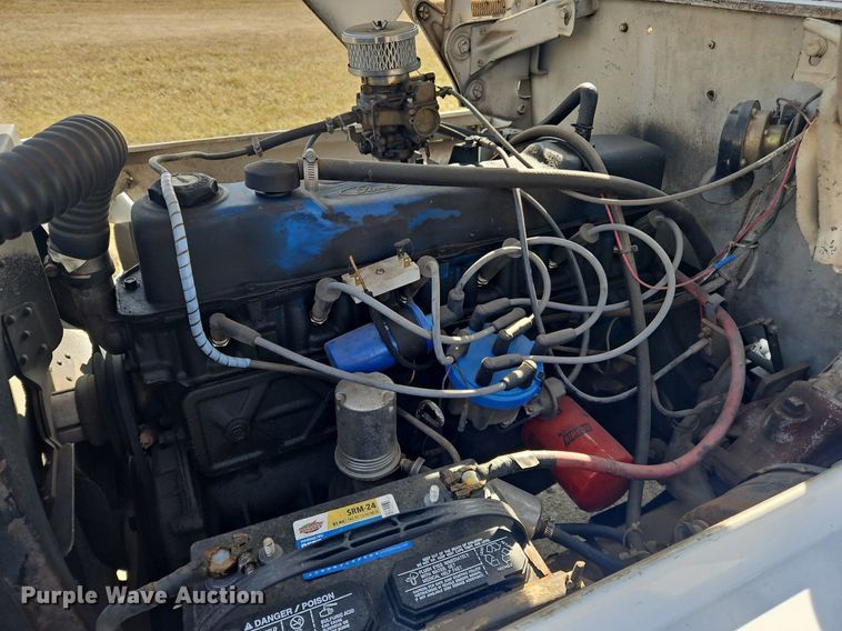 image for item OJ9726 Clark CT30B aircraft tug