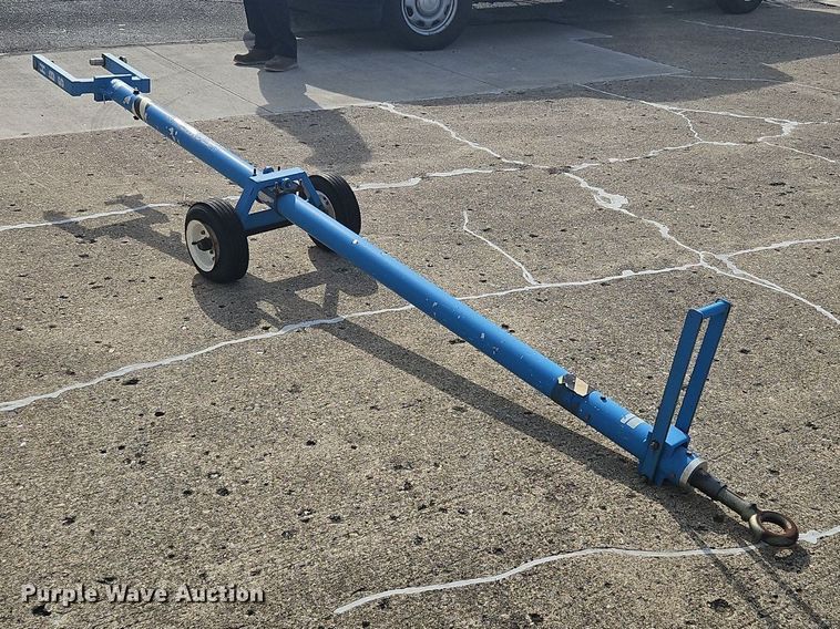 image for item OJ9731 Tronair  01-1291-0010 aircraft tow bar