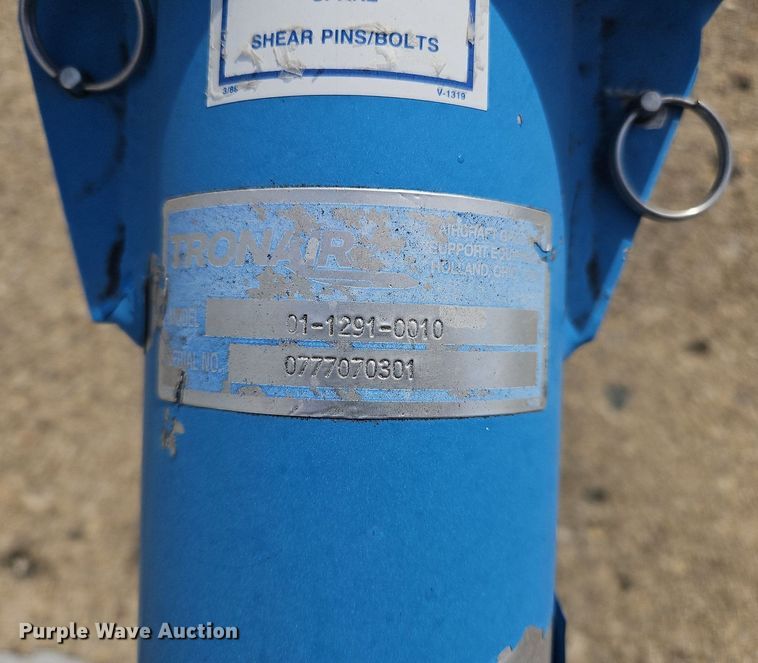 image for item OJ9731 Tronair  01-1291-0010 aircraft tow bar