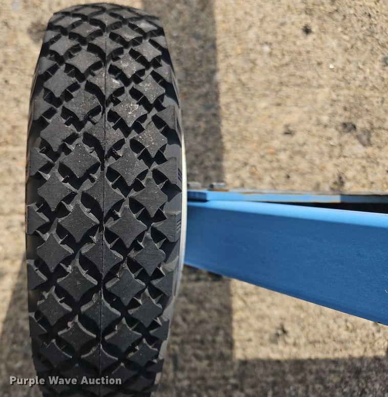 image for item OJ9732 Tronair 01-1291-0010 aircraft tow bar