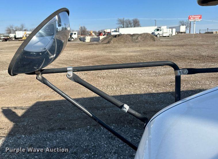 image for item OM9788 2007 Chevrolet  Express 3500 school bus