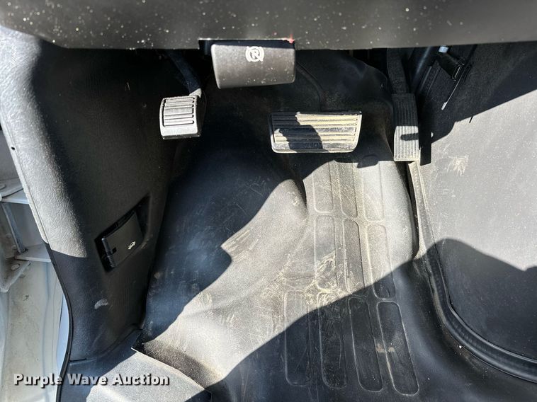 image for item OM9788 2007 Chevrolet  Express 3500 school bus