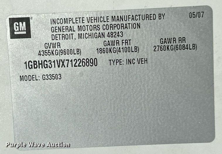 image for item OM9788 2007 Chevrolet  Express 3500 school bus