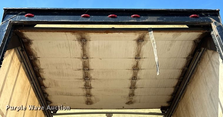 image for item OM9789 2016 International  4400 SBA side curtain box truck