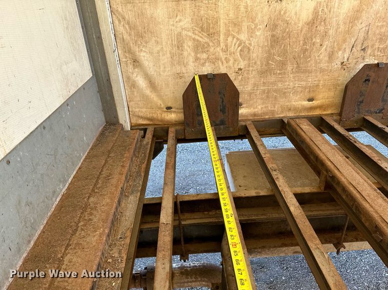 image for item OM9789 2016 International  4400 SBA side curtain box truck