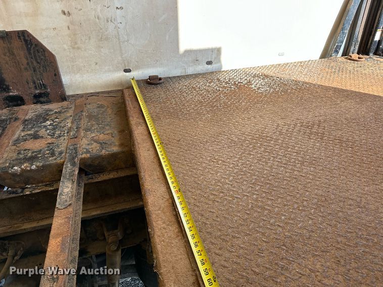 image for item OM9789 2016 International  4400 SBA side curtain box truck