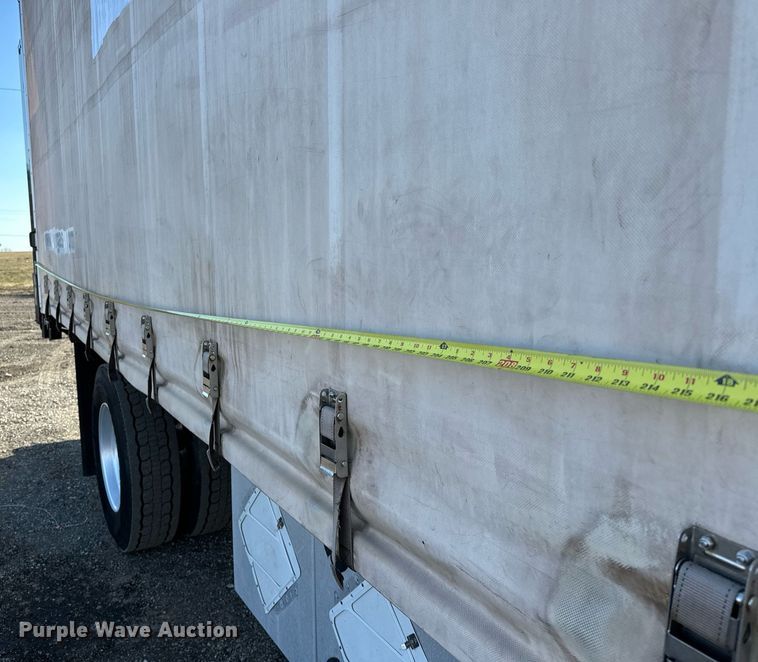 image for item OM9789 2016 International  4400 SBA side curtain box truck