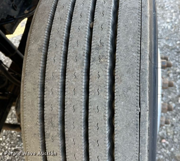 image for item OM9789 2016 International  4400 SBA side curtain box truck