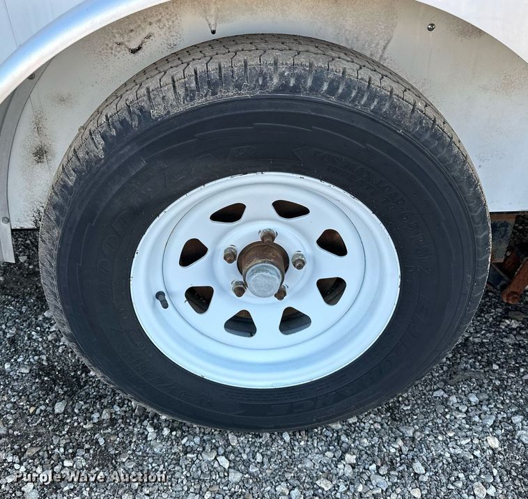 image for item OM9797 2013 Wells Cargo enclosed cargo trailer