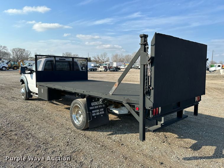image for item OM9799 2015 Ford F450 Super Duty flatbed truck