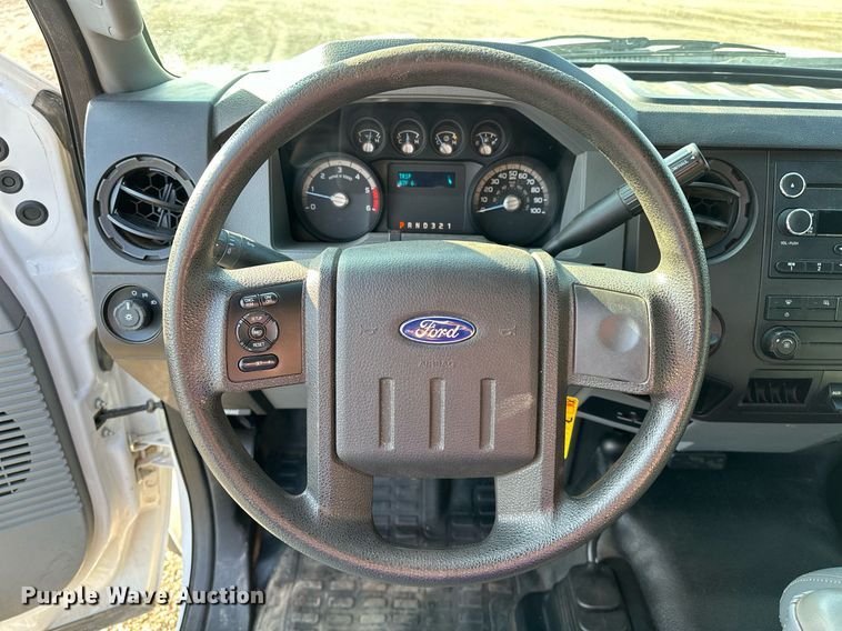 image for item OM9799 2015 Ford F450 Super Duty flatbed truck