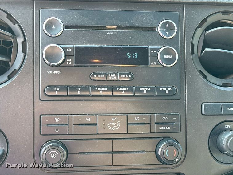 image for item OM9799 2015 Ford F450 Super Duty flatbed truck