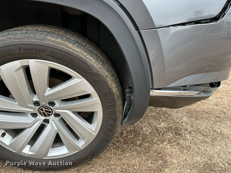 image for item OM9817 2021 Volkswagen  Atlas  SUV