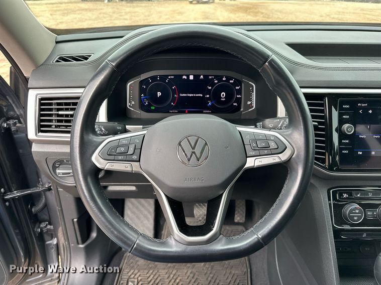 image for item OM9817 2021 Volkswagen  Atlas  SUV