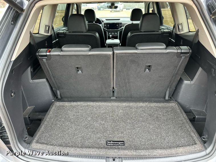 image for item OM9817 2021 Volkswagen  Atlas  SUV