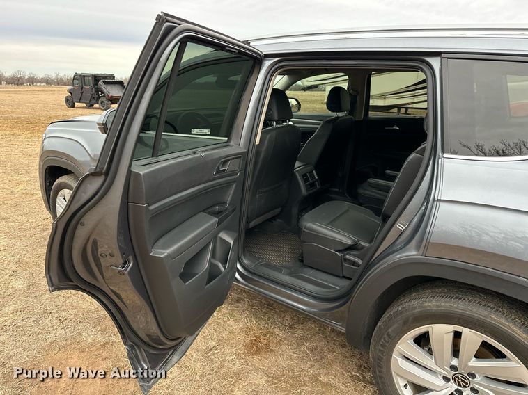 image for item OM9817 2021 Volkswagen  Atlas  SUV