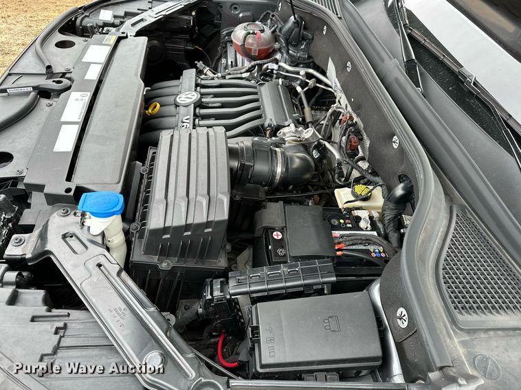 image for item OM9817 2021 Volkswagen  Atlas  SUV