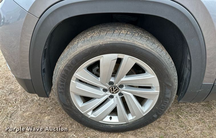 image for item OM9817 2021 Volkswagen  Atlas  SUV