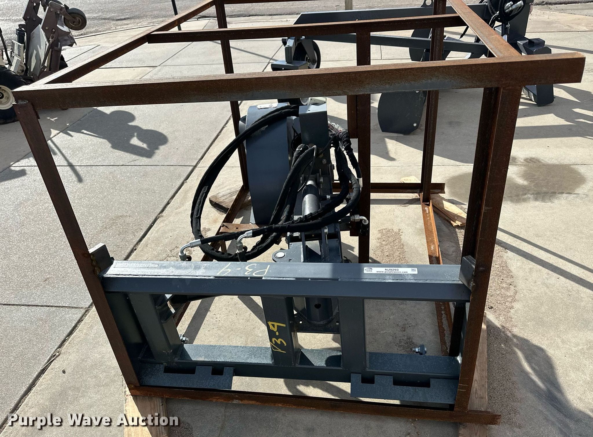 Handy HSSG24X skid steer stump grinder in Minneapolis, KS Item NJ9293 for sale Purple Wave