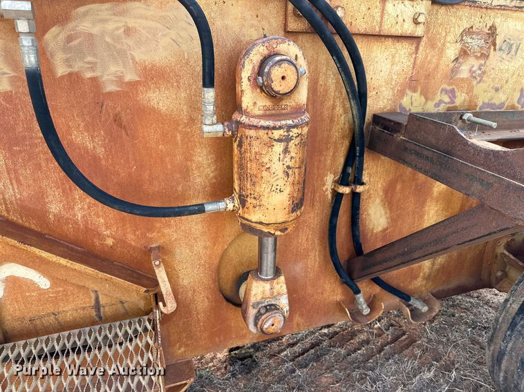 image for item DG4252 Crc-Evans pipe bending machine