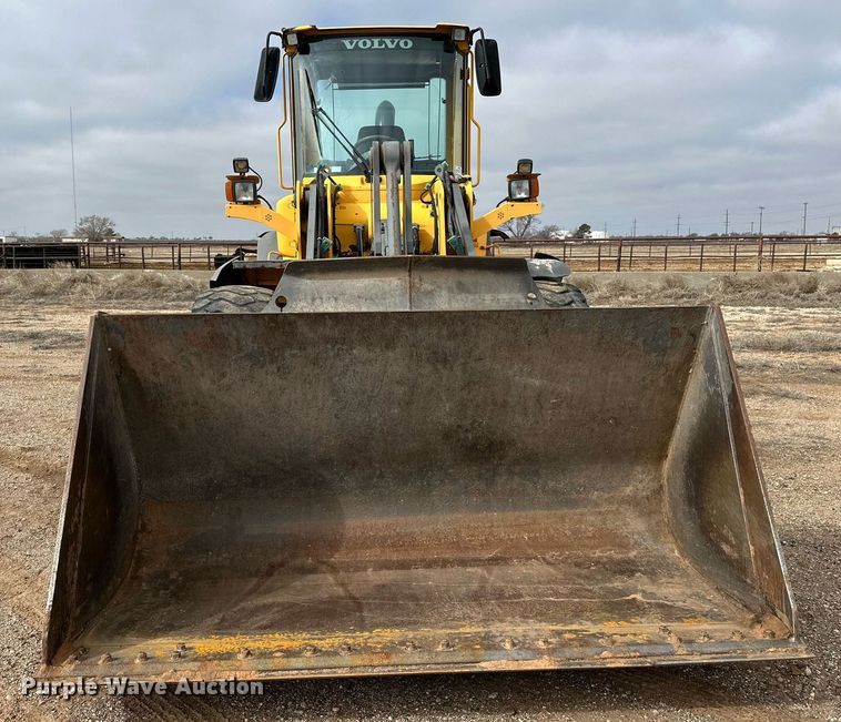 image for item DG4254 2006 Volvo L90E wheel loader