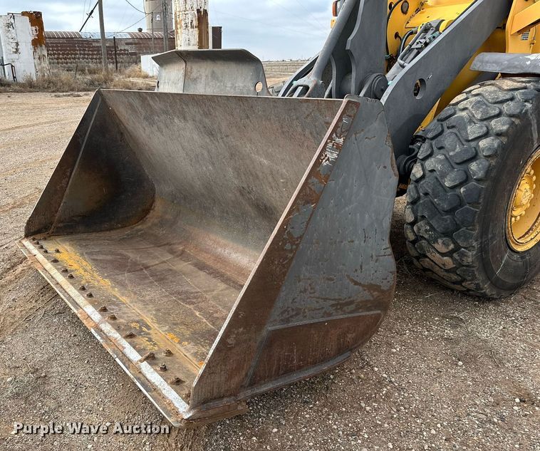 image for item DG4254 2006 Volvo L90E wheel loader