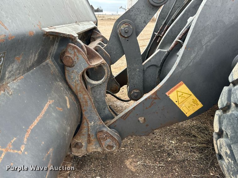 image for item DG4254 2006 Volvo L90E wheel loader