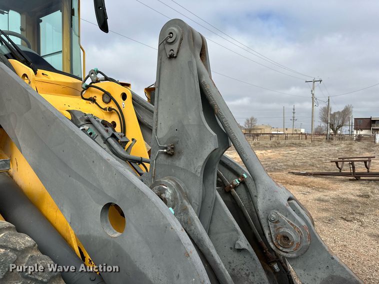 image for item DG4254 2006 Volvo L90E wheel loader