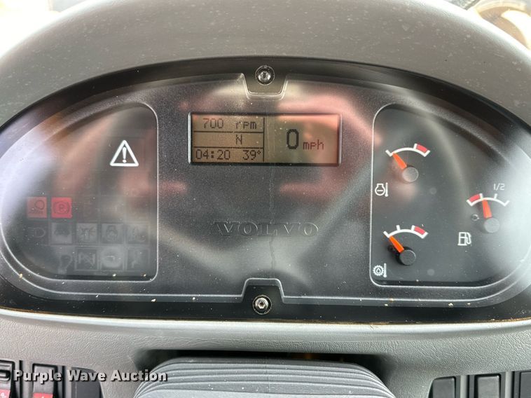 image for item DG4254 2006 Volvo L90E wheel loader