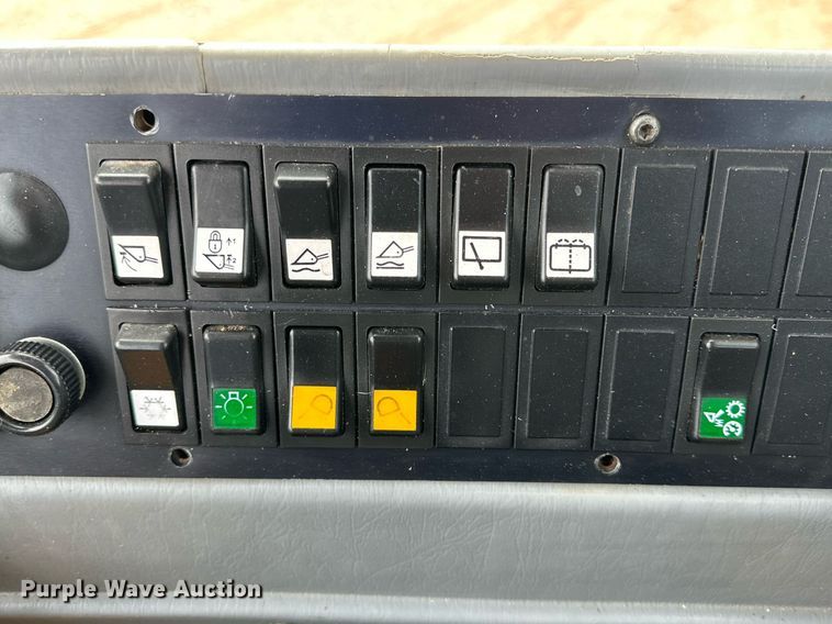 image for item DG4254 2006 Volvo L90E wheel loader