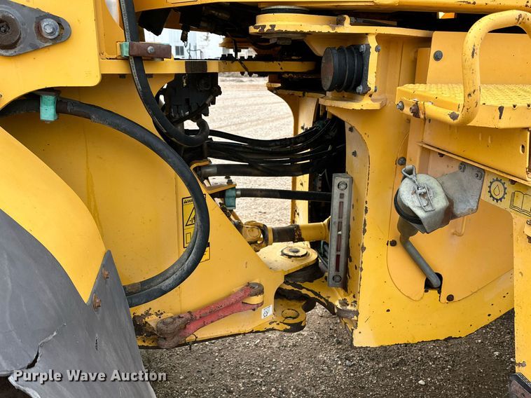 image for item DG4254 2006 Volvo L90E wheel loader