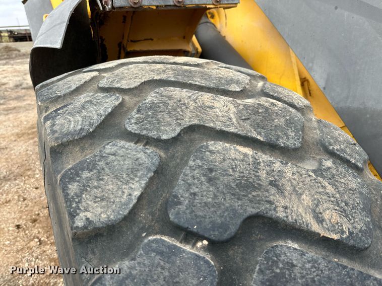 image for item DG4254 2006 Volvo L90E wheel loader