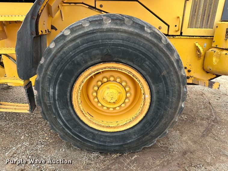 image for item DG4254 2006 Volvo L90E wheel loader