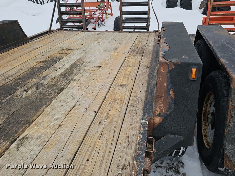 image for item DK0496 2007 Travalong equipment trailer