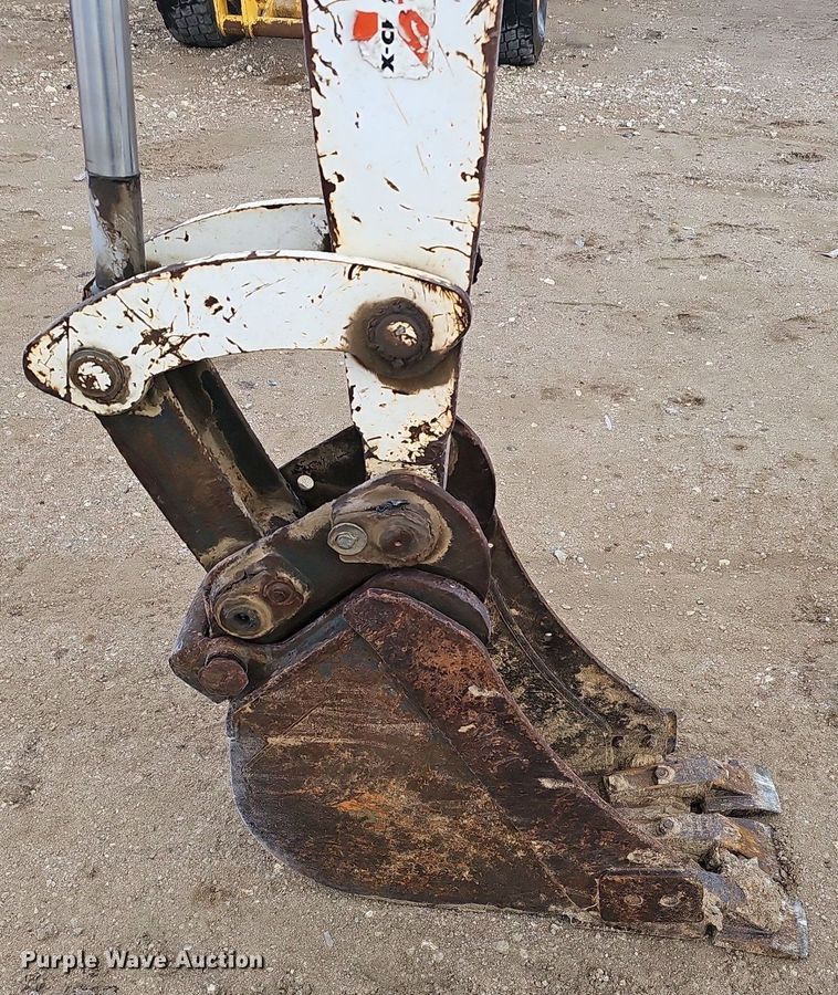 image for item DK0535 2003 Bobcat 341D mini excavator