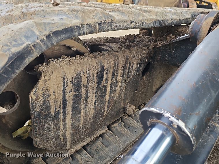 image for item DK0535 2003 Bobcat 341D mini excavator