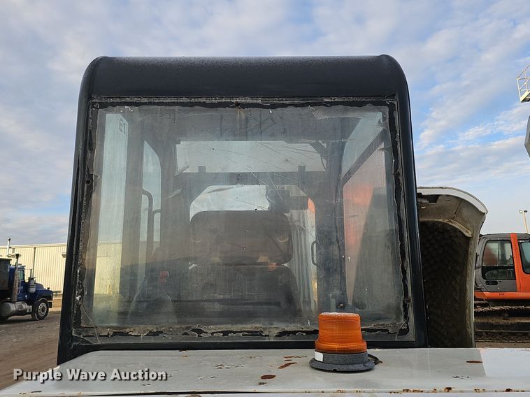 image for item DK0535 2003 Bobcat 341D mini excavator