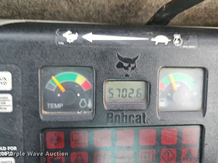 image for item DK0535 2003 Bobcat 341D mini excavator