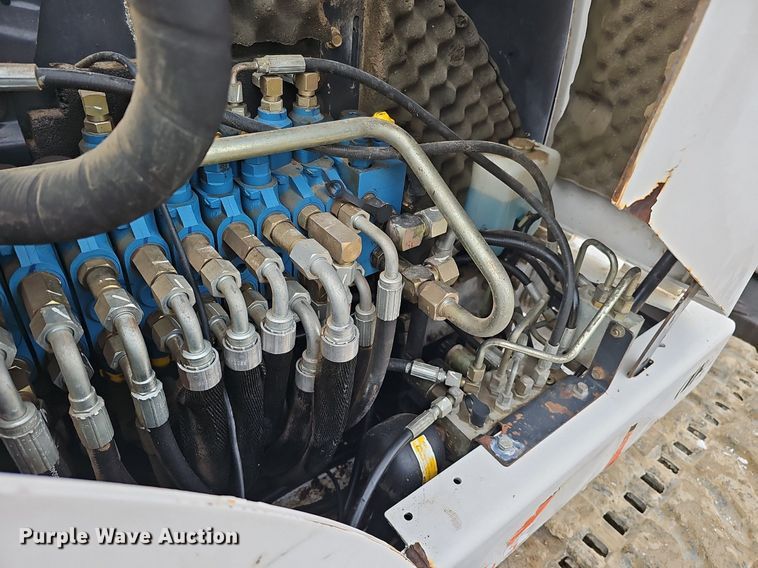 image for item DK0535 2003 Bobcat 341D mini excavator